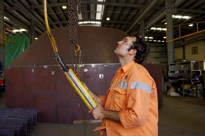 Operate a Gantry or Overhead Crane
