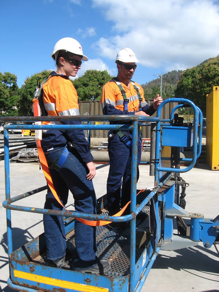Operate Elevating Work Platform (Scissor Lift)